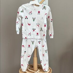 ⭐️⭐️ PICK 5 / $20 Festive Christmas White Toddler Pajama Set 18M